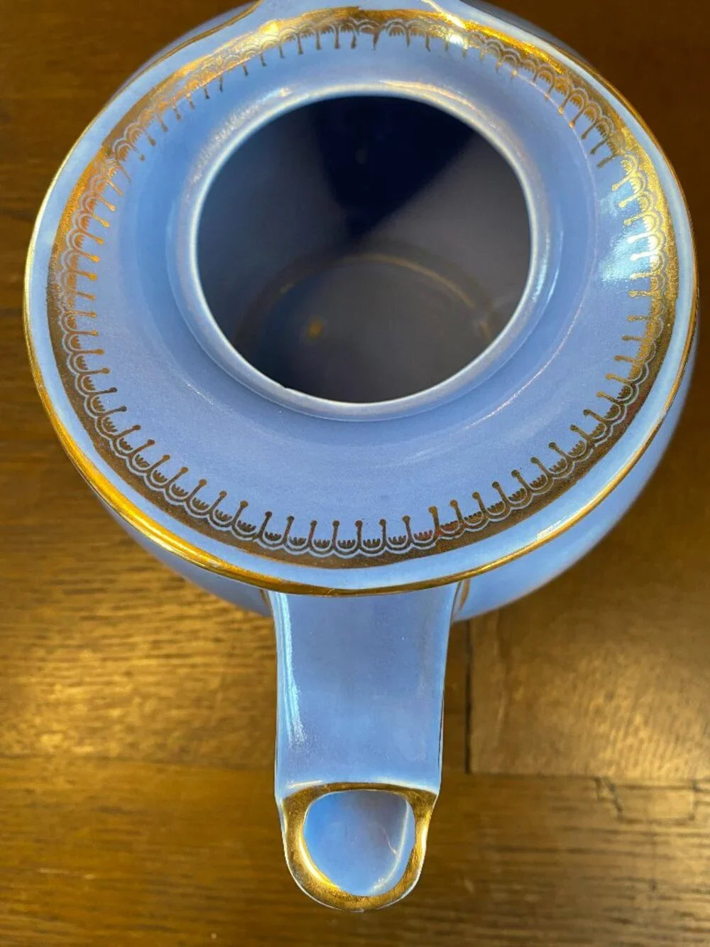 Vintage 1940's Hall China 6-cup Windshield Teapot Cadet Blue w/Gold Rose Motif